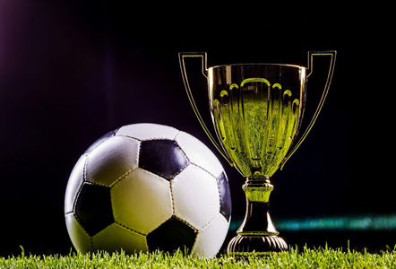 赛季的尾声 赛季的尾声